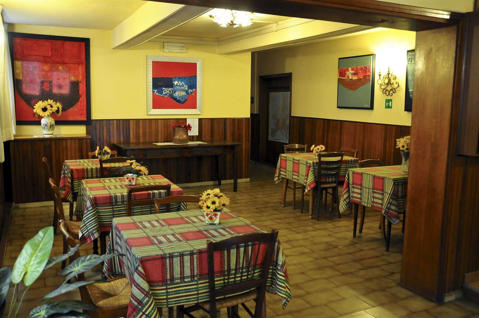 Hotel Ariosto Centro Storico Ρέτζιο Εμίλια Εξωτερικό φωτογραφία